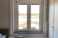 PVC EFFETTO LEGNO BIANCO ROMA (ZONA DUE LEONI)